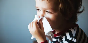 Criança com muito catarro: o que fazer? Confira 9 dicas