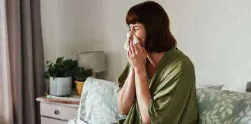 Imagem da notícia É comum pegar gripes e resfriados no verão? Veja mitos e verdades