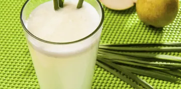 Suco de Pera, Capim-Santo e Água de Coco